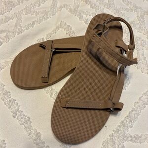 Teva Original Universal Slim Sandals Tan Minimalist Hiking Travel Sandals Size 8